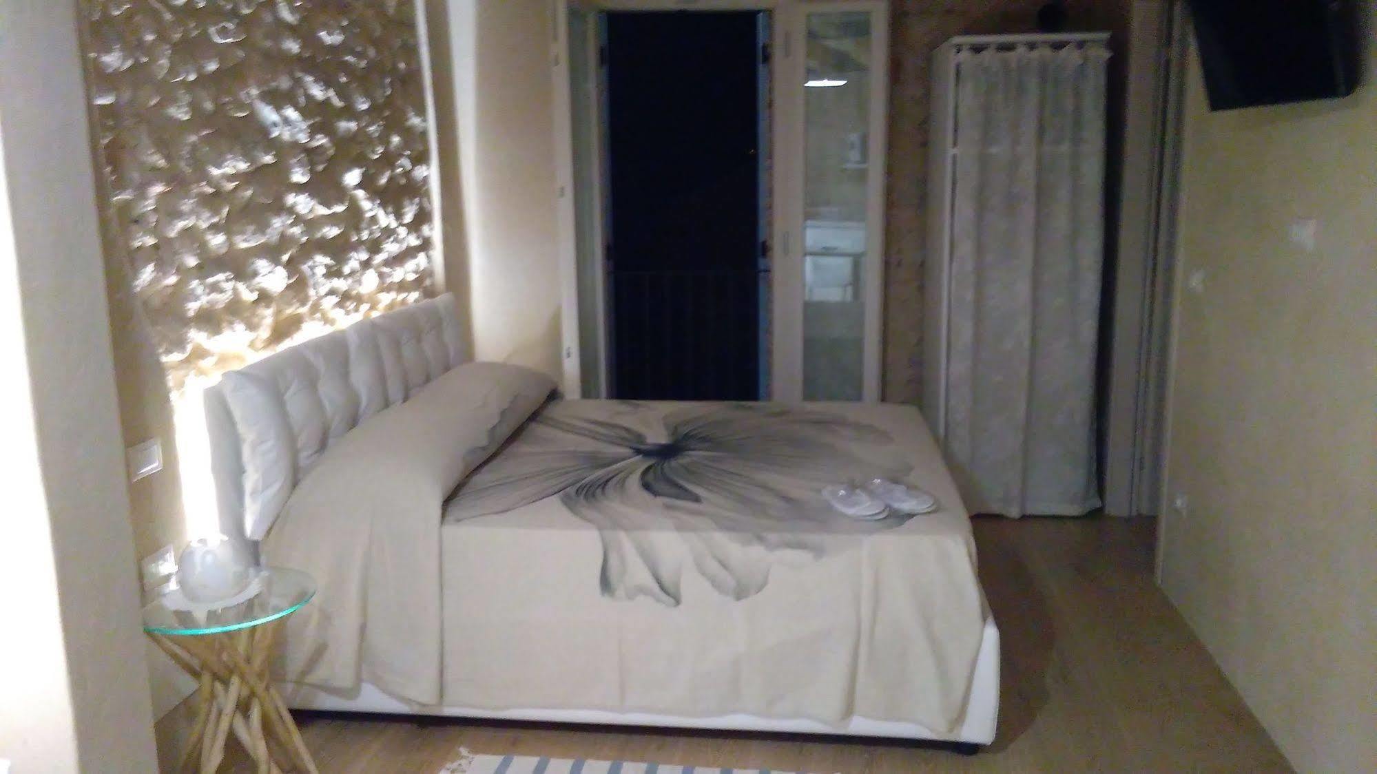 Hotel Casa Daisy Paderno del Grappa Exterior foto